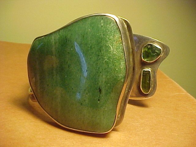 GORGEOUS MODERNIST H. FRED SKAGGS STERLING CUFF WITH AVENTURINE