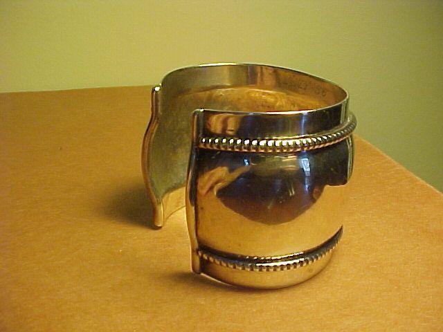 VINTAGE FRANK PATANIA SR. HEAVY STERLING CUFF WITH CHISELING