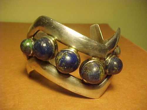 VINTAGE WILLIAM SPRATLING SILVER CHRYSOCOLLA " V"  CUFF