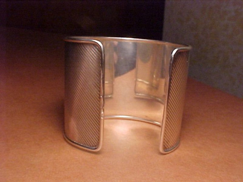 VINTAGE TIFFANY &amp; CO. WIDE STERLING CUFF