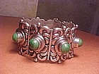 EXCELLENT HORACIO DE LA PARRA BRACELET w/ GREEN AGATES