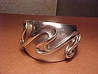 SIGI PINEDA VINTAGE MODERN RIBBON SWIRL CUFF 1950