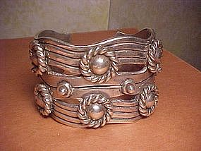 BEAUTIFUL WILLIAM SPRATLING HEAVY SILVER CUFF