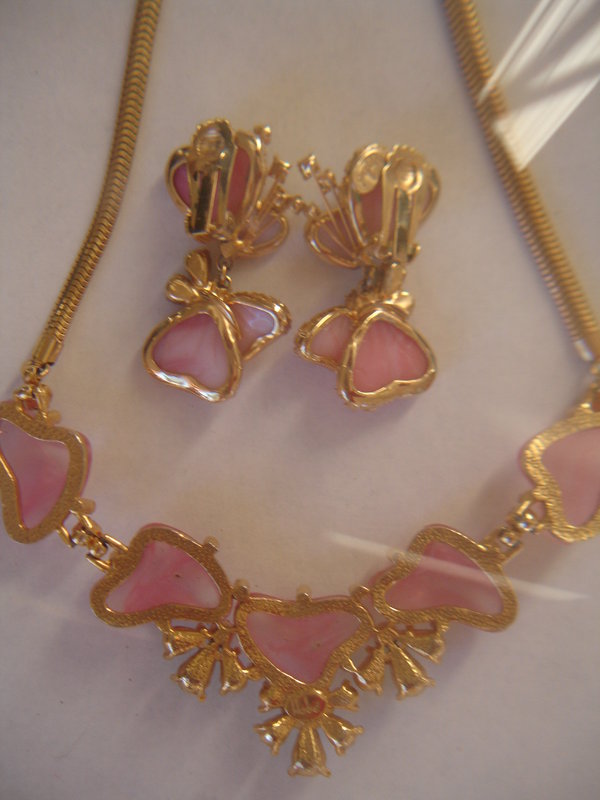 Hobe Pink Slag Hearts Art Glass Necklace &amp; Earrings