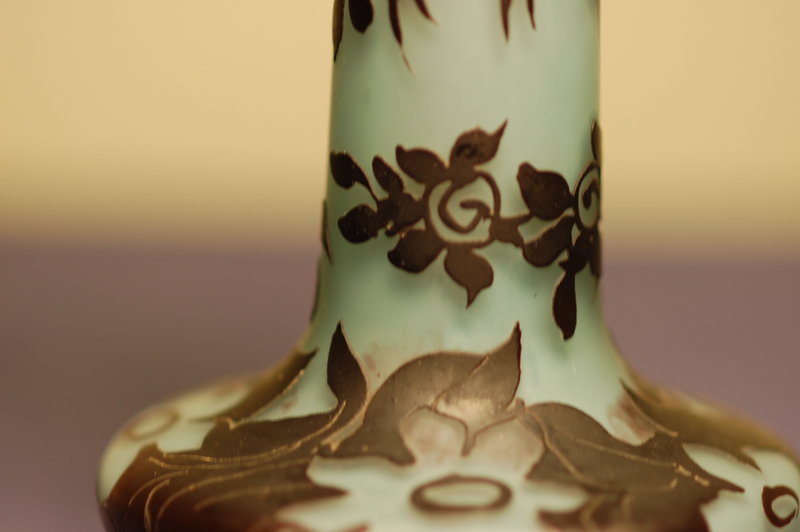 DeVez French cameo glass vase Daum Nancy type C:1900