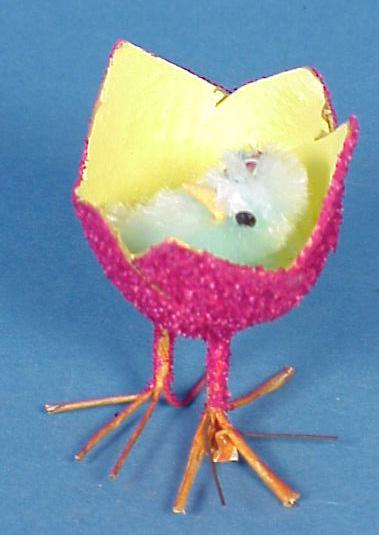 Chenille Chick in Easter Egg Decoration