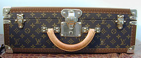 Louis Vuitton Trunk/Suitcase Bisten 50 - Impeccable!