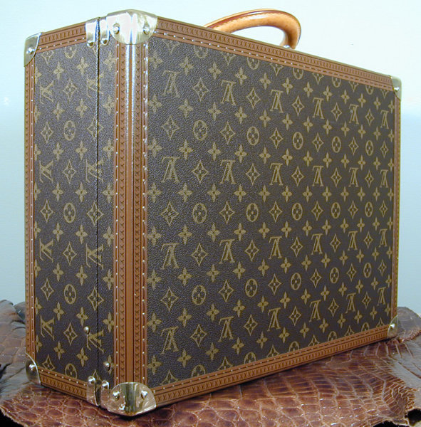 Louis Vuitton Trunk/Suitcase Bisten 50 - Impeccable!