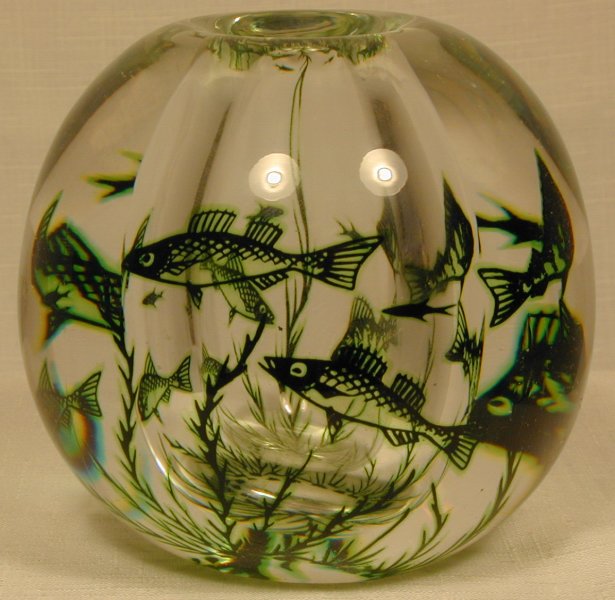 Orrefors FISH GRAAL Vase