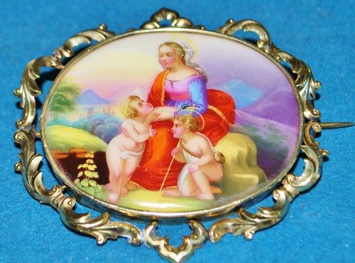 Large German Victorian Painted Porcelain Brooch