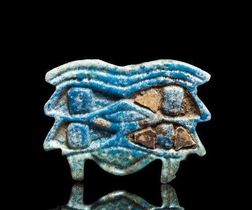 Rare Egyptian quadruple eye of Horus inlaid amulet