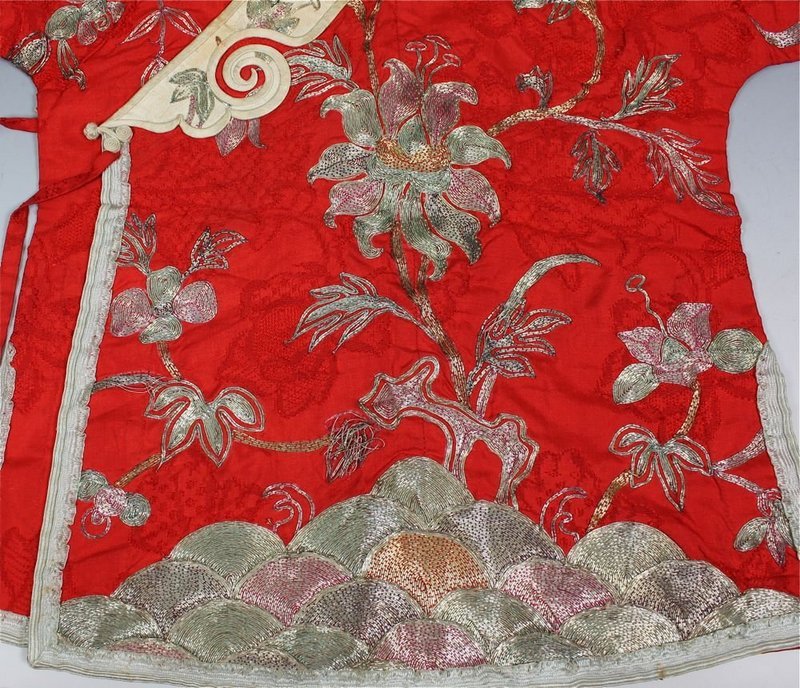 CHINESE EMBROIDERED SILK CHILDS JACKET E20THC