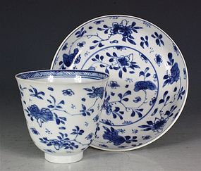 CHINESE BLUE AND WHITE BEAKER AND SAUCER KANGXI C1700