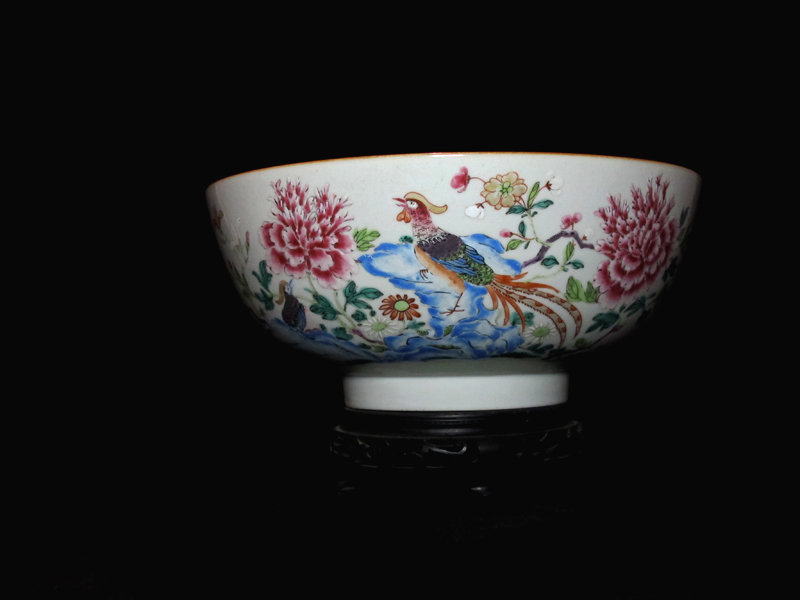 18TH C. QIANLONG PERIOD EXPORT FAMILLE ROSE PUNCHBOWL