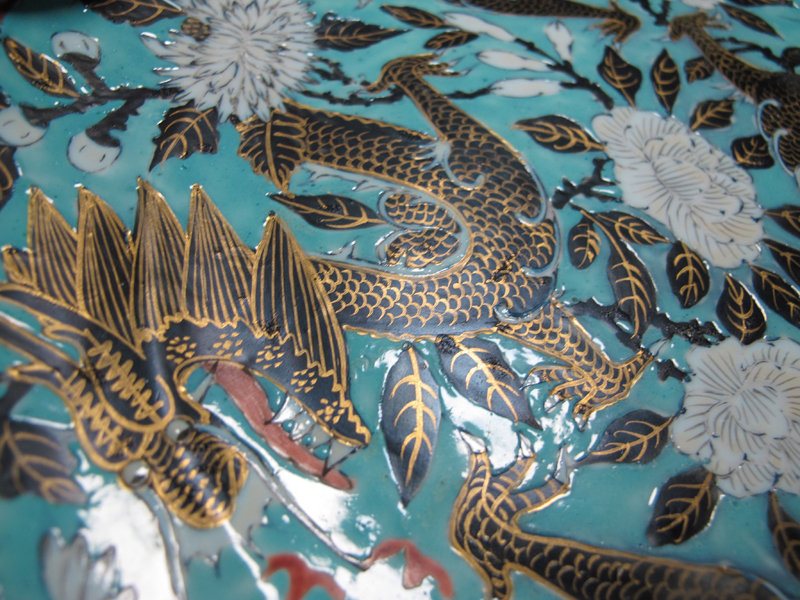 19TH C GUANGXU GRISAILLE &amp; BLUE GROUND DRAGON PLATE