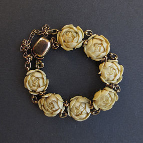 ANTIQUE CHINESE 14K GOLD CARVED FLORAL BRACELET