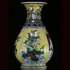 LATE QING REPUBLIC FAMILLE VERTE / FAMILLE JAUNE VASE