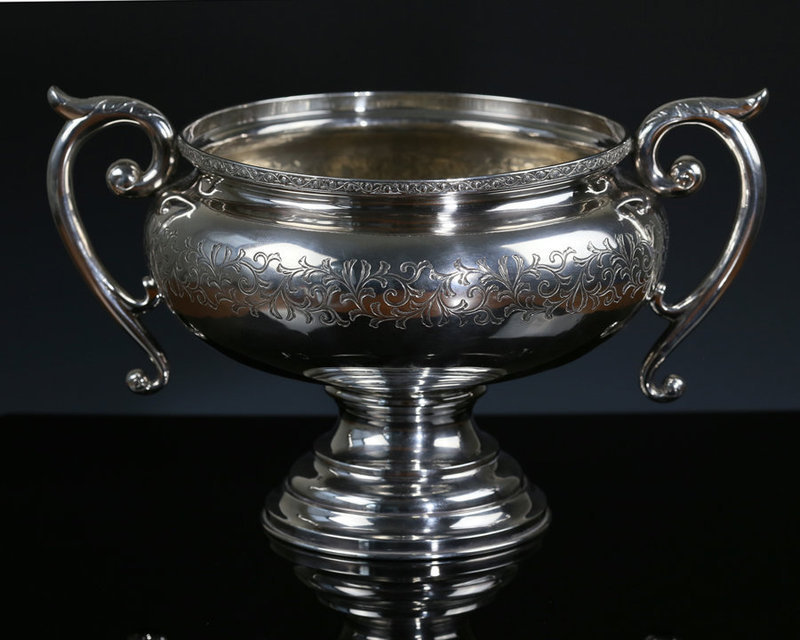 798 g LARGE ANTIQUE CHINESE 1920S REPUBLIC PERIOD SOLID SILVER VESSEL