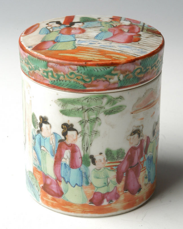 A Chinese Export Rose Mandarin Covered Dressing Jar