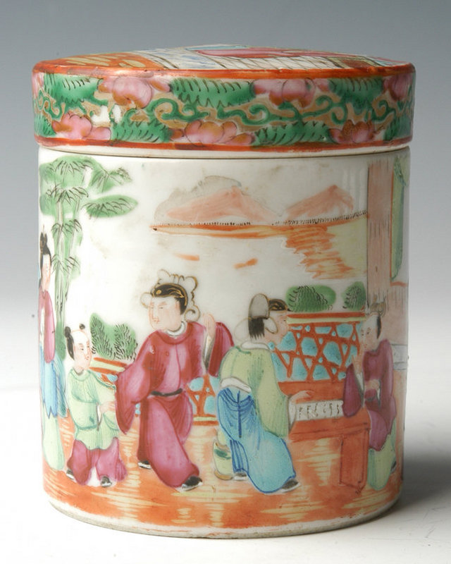 A Chinese Export Rose Mandarin Covered Dressing Jar