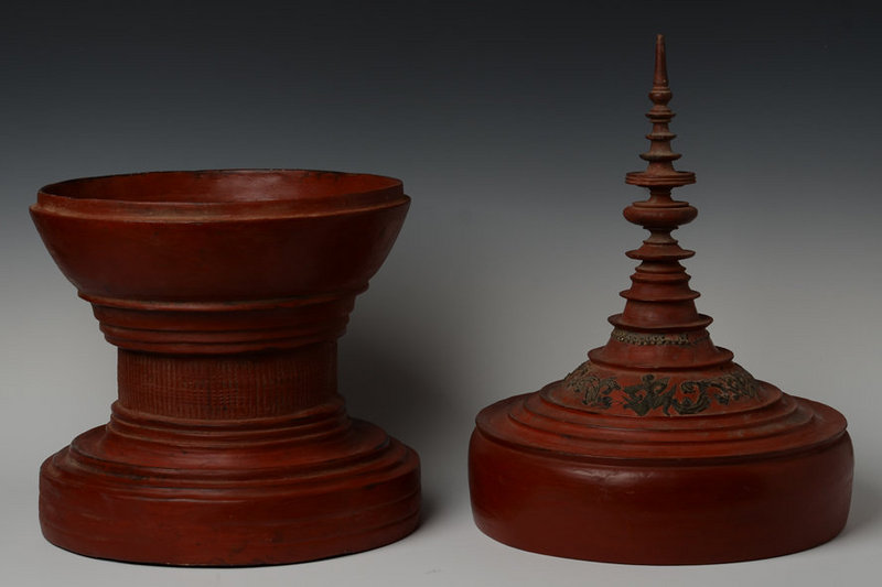 19th Century, Mandalay, Burmese Lacquered Offering Vessel