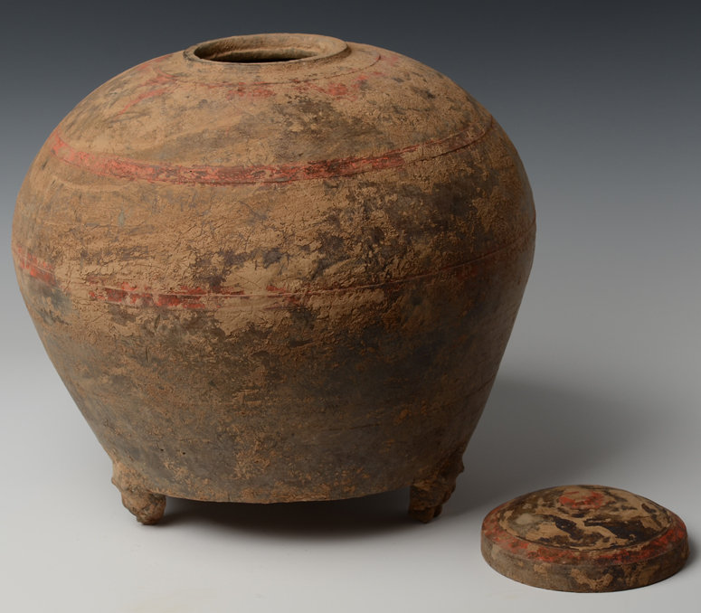 Han Dynasty, Chinese Pottery Covered Jar in Globular