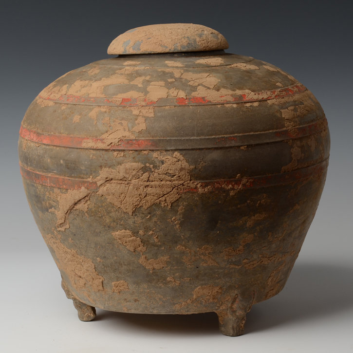 Han Dynasty, Chinese Pottery Covered Jar in Globular