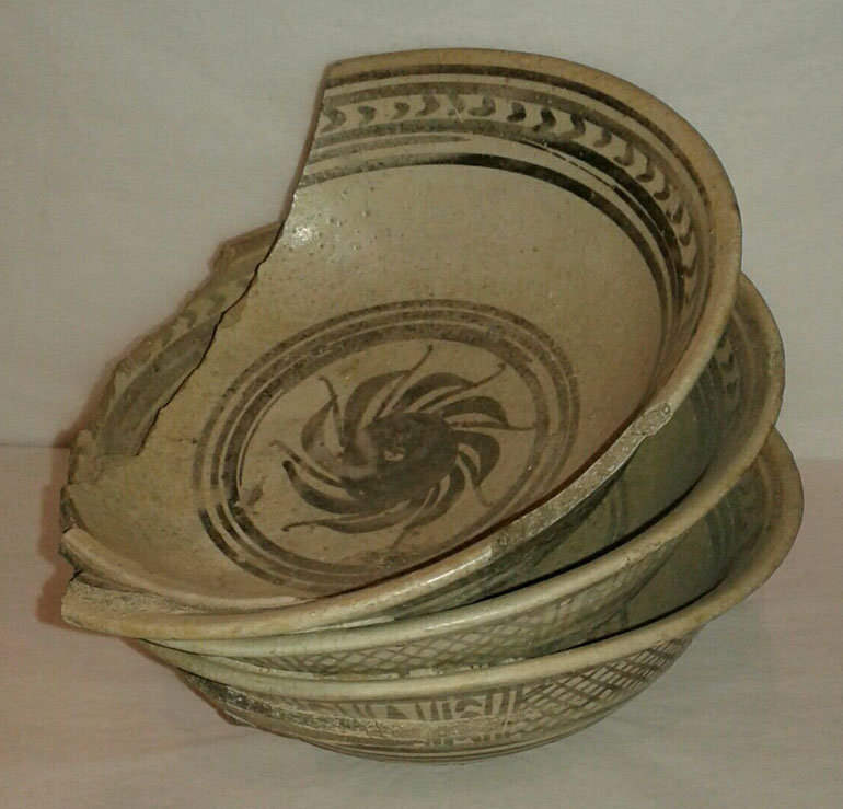 14th - 16th Century, Triple Sukhothai Iron Black Underglaze Bowls