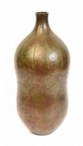 Early 20th Century, Showa, Large Japanese Bronze Vase in Gourd Shape