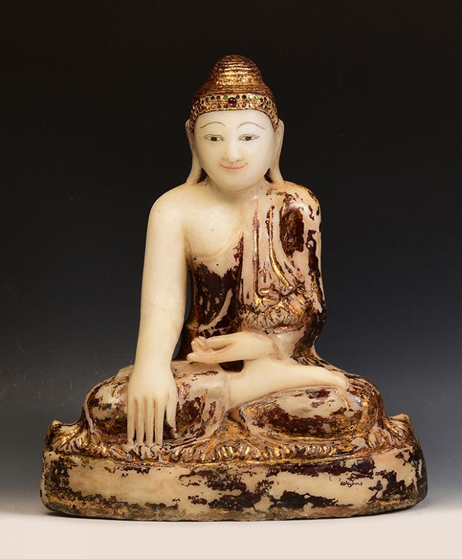 19th Century, Mandalay, Burmese Alabaster Seated Buddha