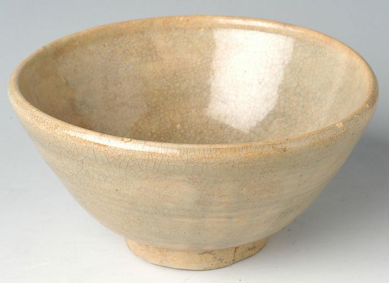 Burmese Creamy Glaze Bowl