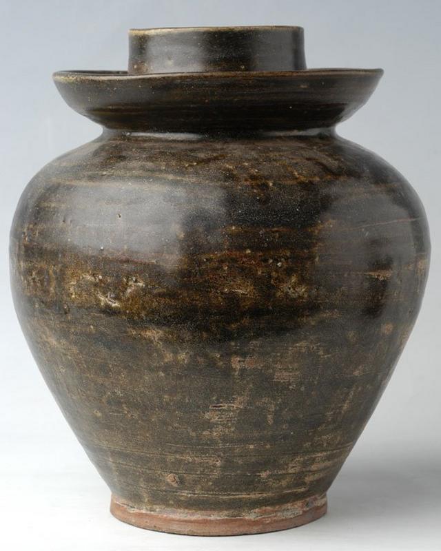 Sukhothai period, Nan Brown Glazed Jar