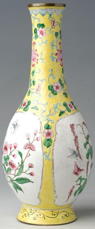 Chinese Painted Enamel Yellow Vase, Huafalang