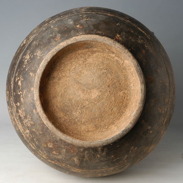 Han Dynasty, Large Chinese Pottery Hu Jar