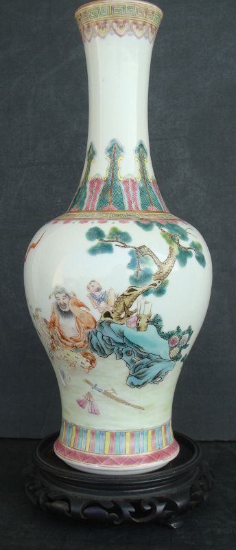 Chinese Jiaqing Famille Rose Baluster Vase