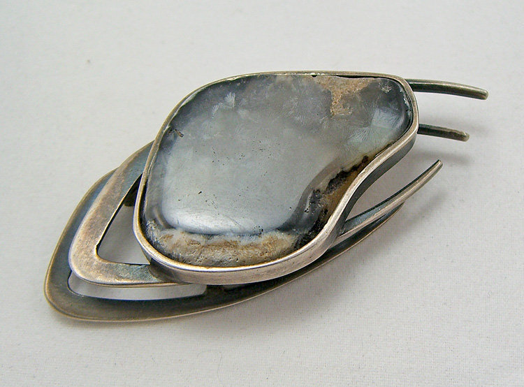 Maxwell Chayat Modernist Sterling Brooch w/Gray Agate