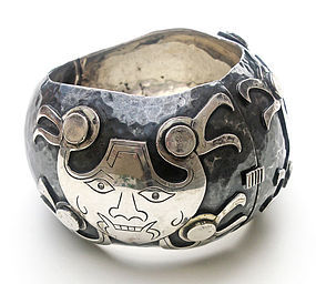 Graziella Laffi Sterling Silver Hinged Bracelet Peru