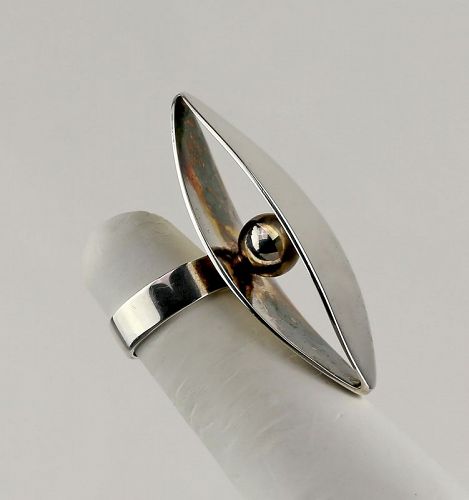 Dynamic Modernist Sterling Silver Ring - Finland 1970