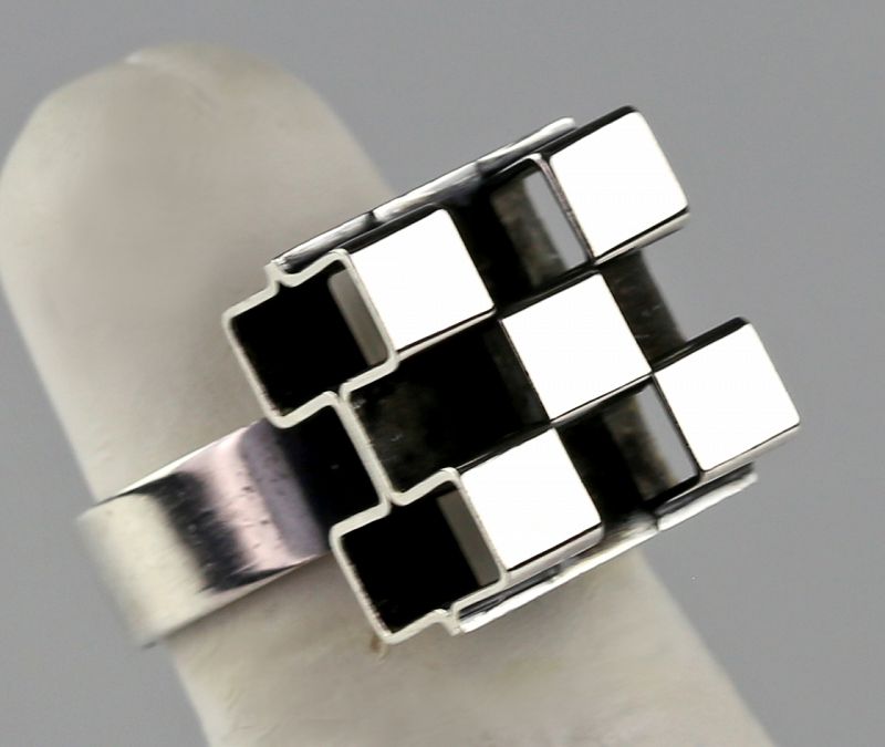 Elis Kauppi, Kupittaan Kulta Modernist Sterling Ring Finland 1970