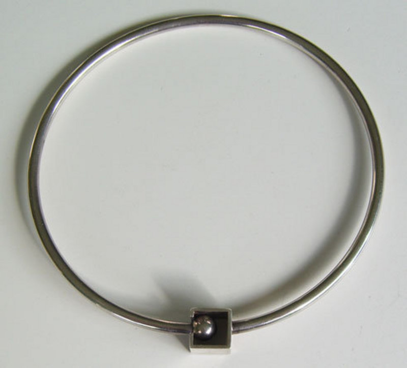 Bent K Scandinavian Modernist Silver Jewelry Necklace