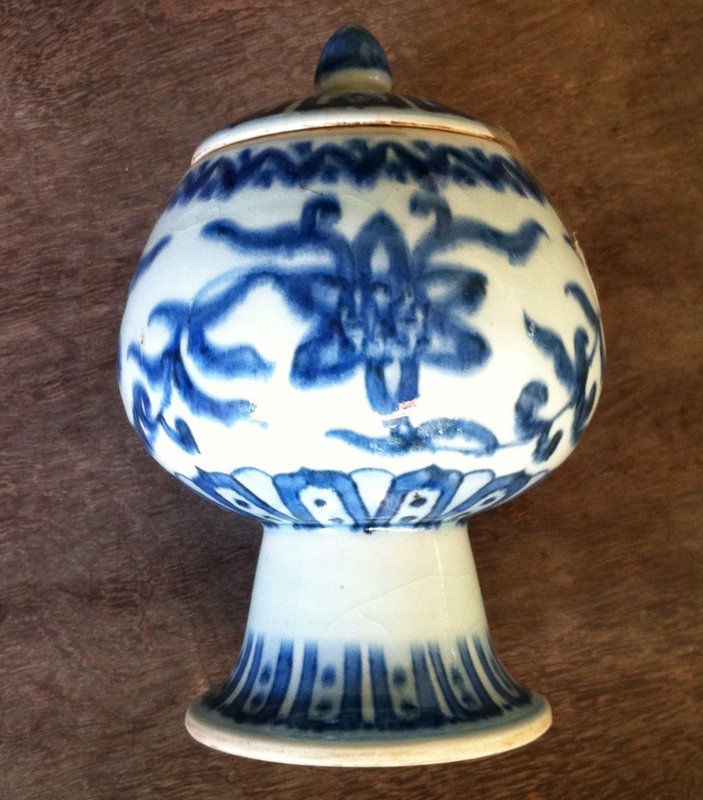 Ming Style blue and white stem cup and cover