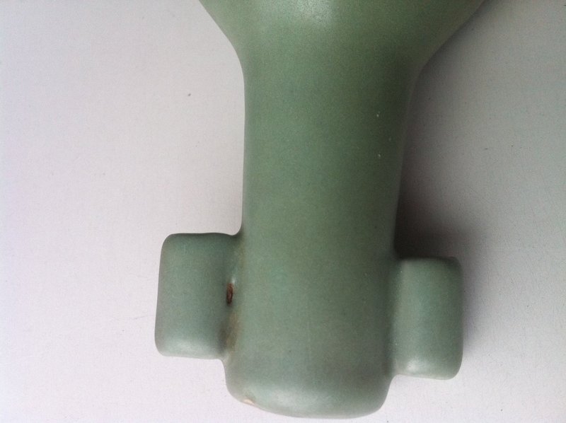 Longquan celadon Arrow Vase