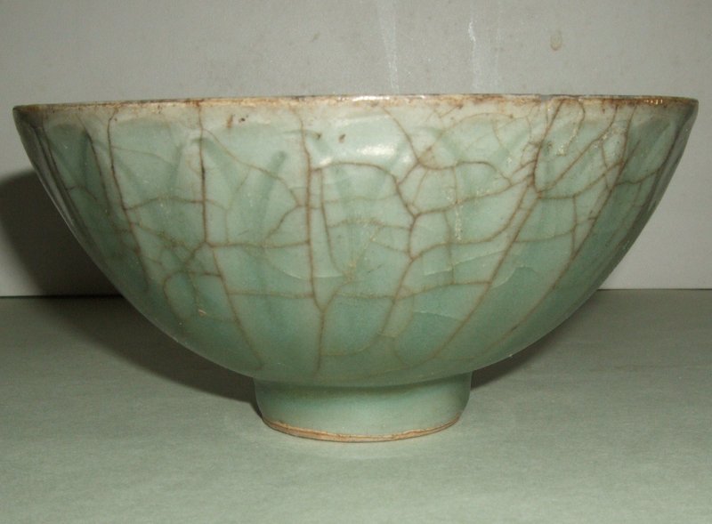 Southern Song Guan Type Celadon Longquan Tea Bowl