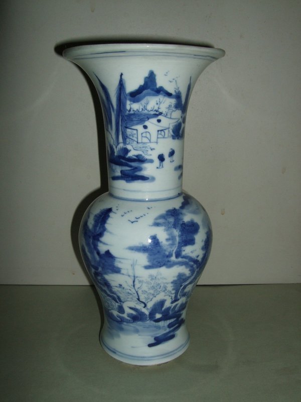 Late Qing Republic Yenyen Blue &amp; White Vase