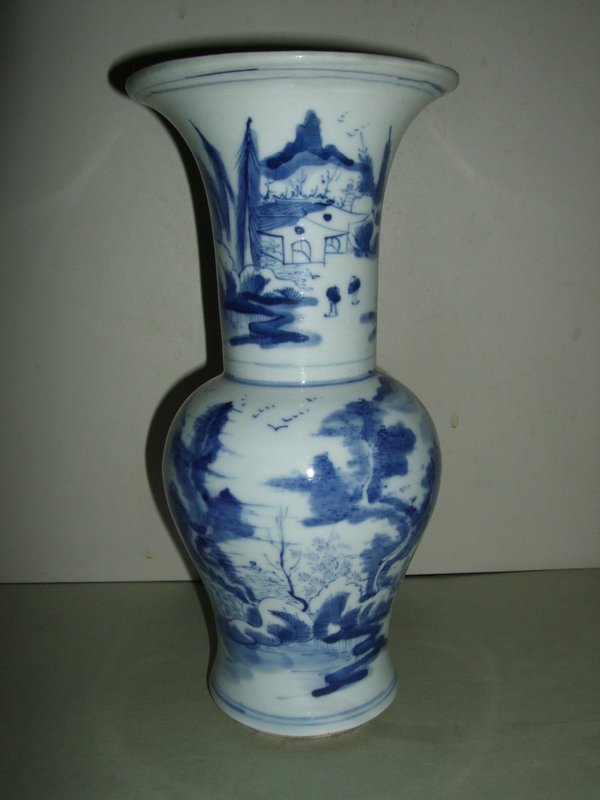 Late Qing Republic Yenyen Blue &amp; White Vase
