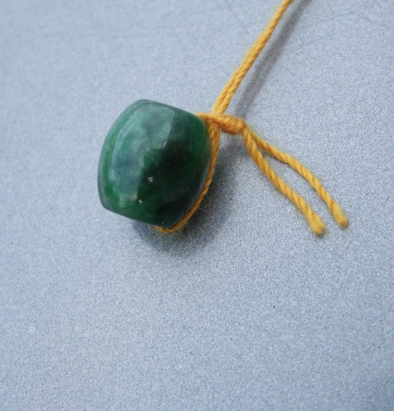 Jade bead