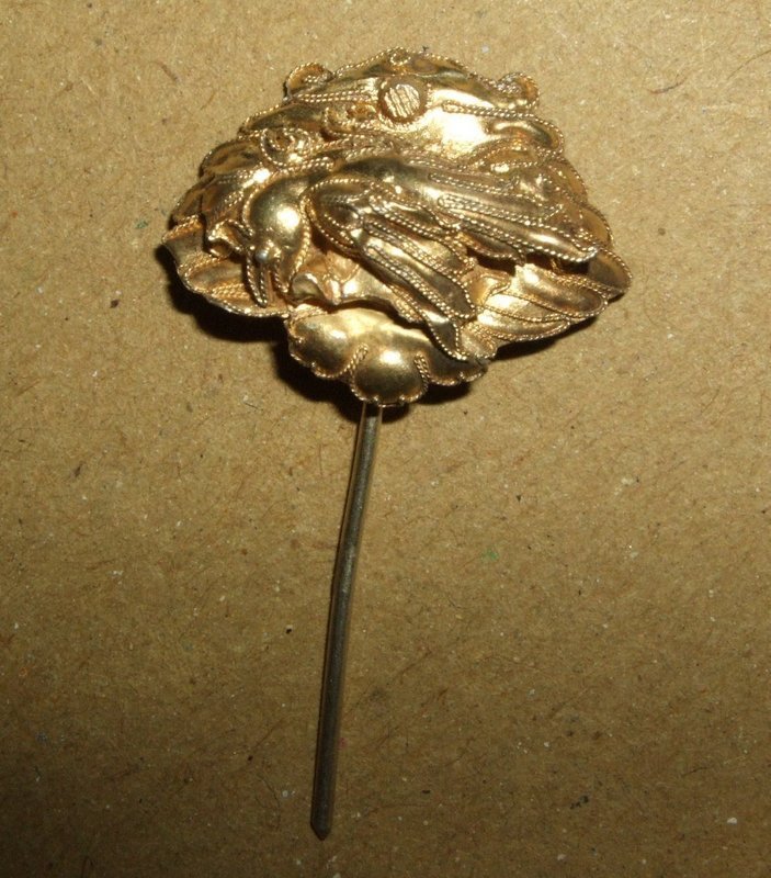 Chinese Gilt hairpin from late Qing