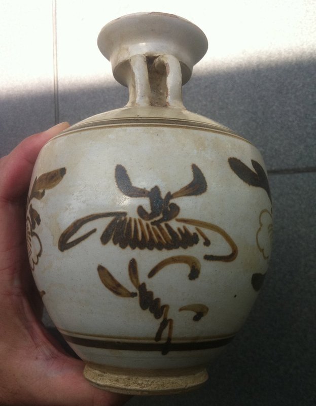 Chinese Cizhou type jar