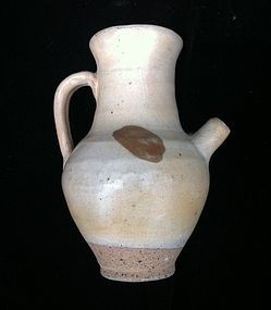 Chinese Tang cream glaze stoneware ewer