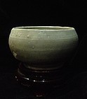 Rare Chinese Northern Song era Yue kiln celadon Alms bowl